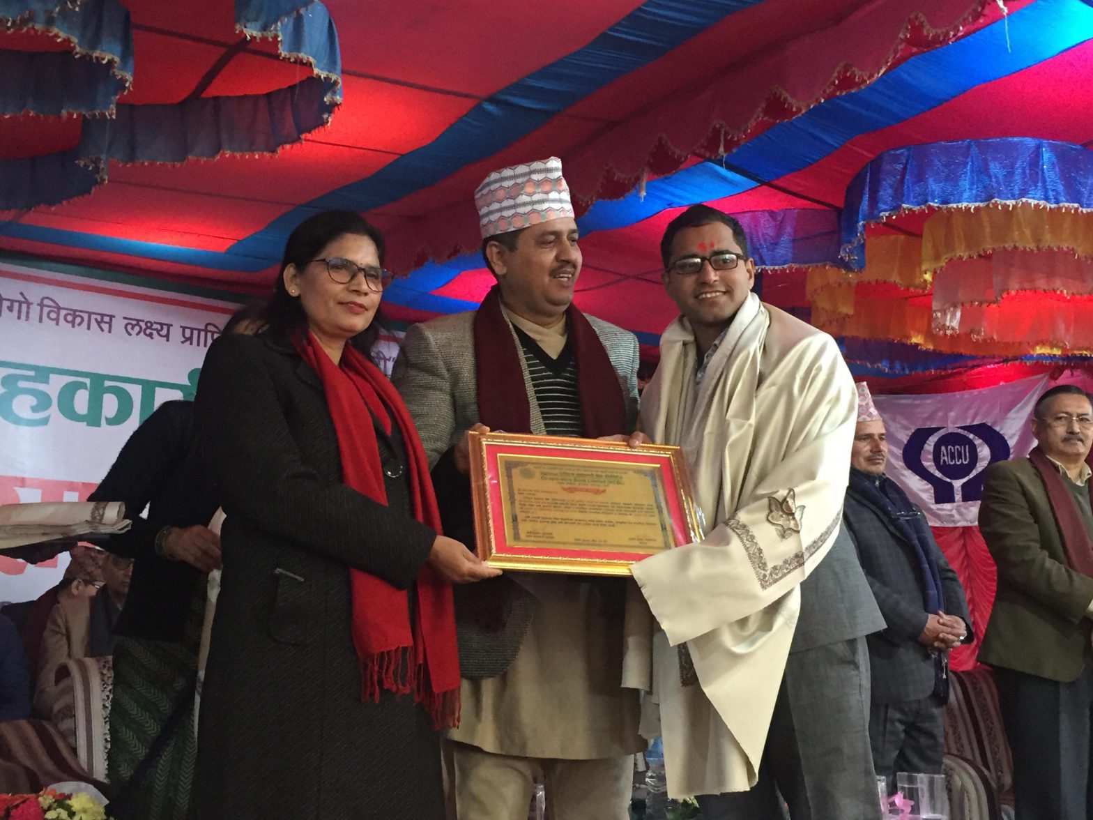 सहकारी बैंक पत्रकारिता पुरस्कार तुलसी सुवेदीलाई