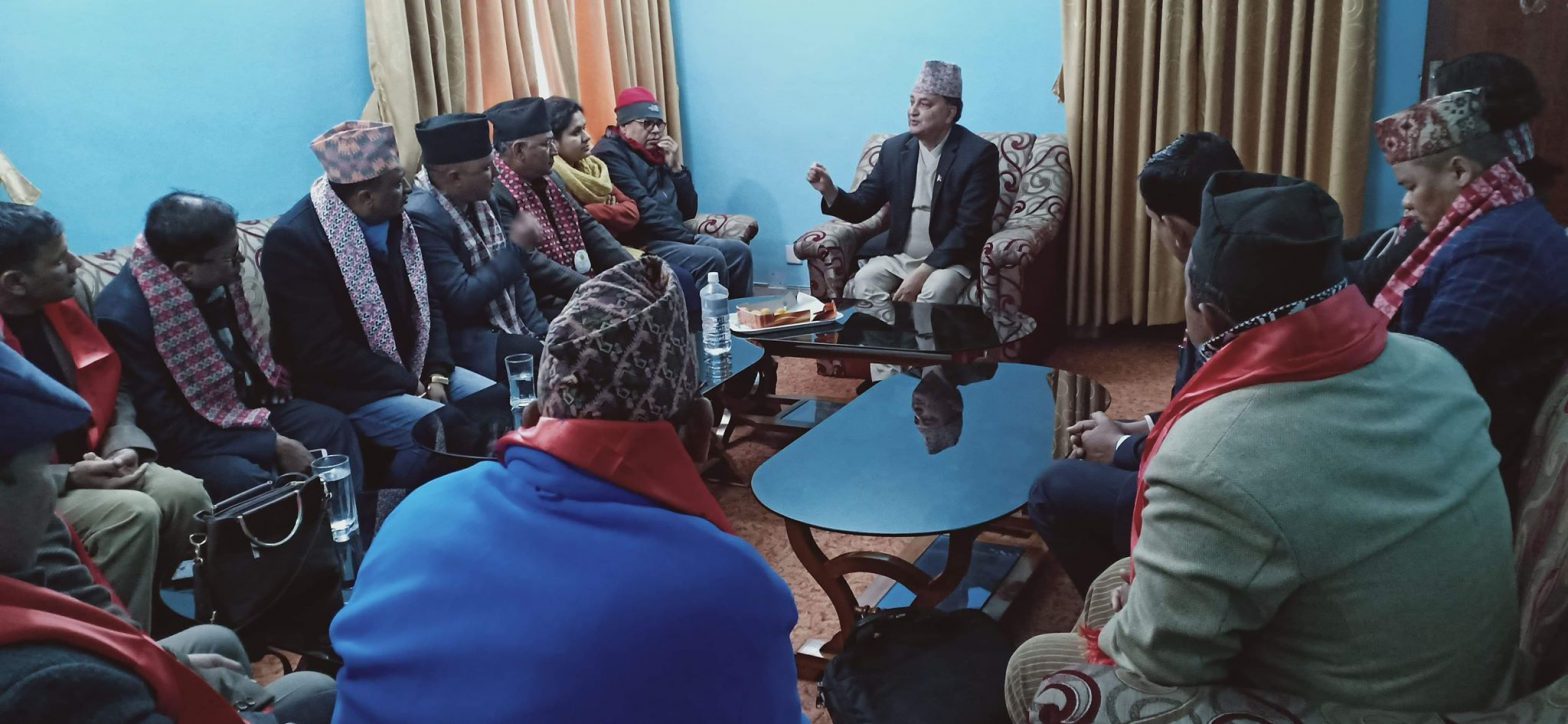 इश्वर पोखरेलको निवासमै किन पुगे सहकारी बैंकका नयाँ नेतृत्व ?