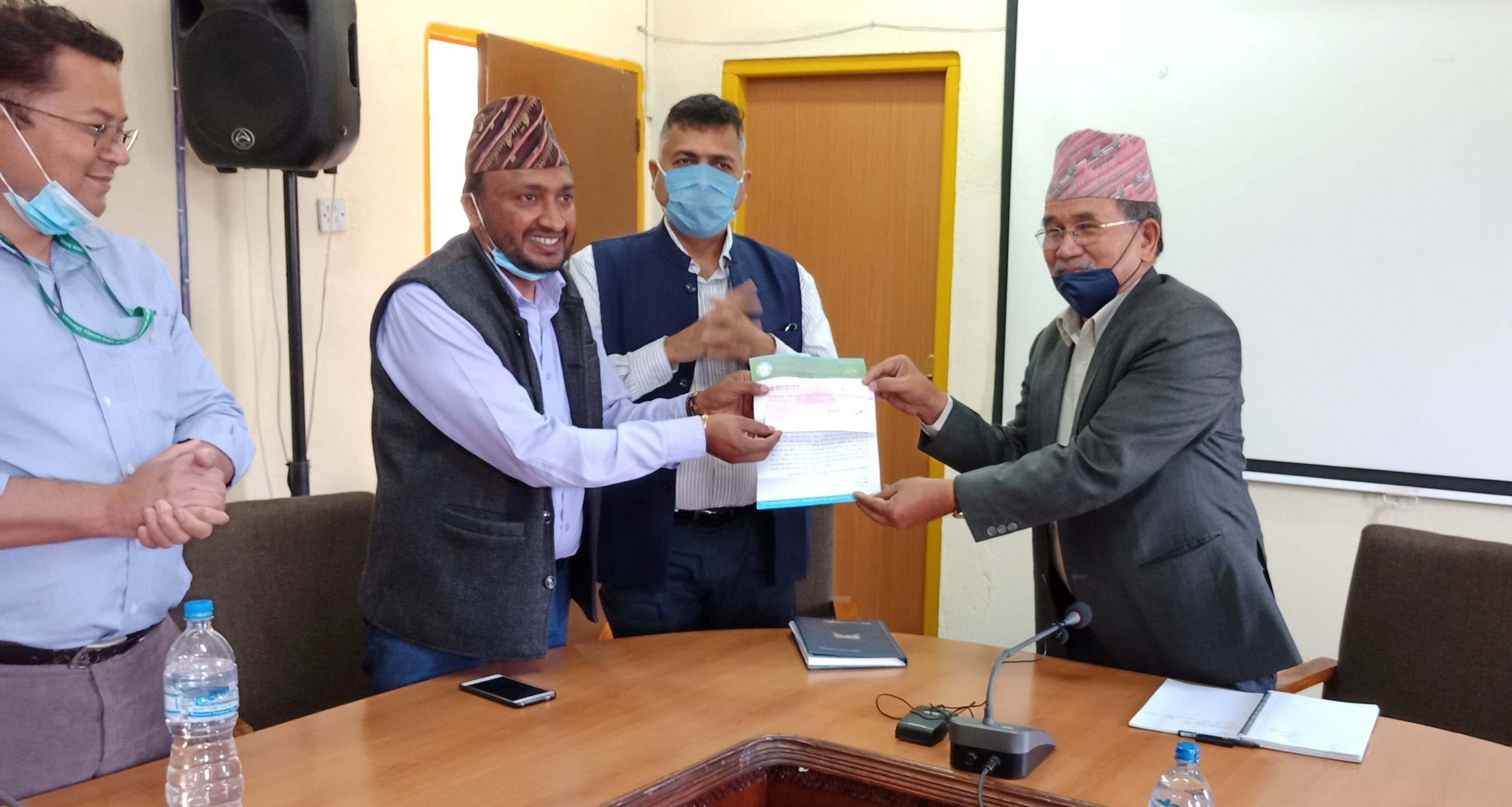 ललितपुरका सबै स्थानीय तहलाई बचत संघको सहयोग