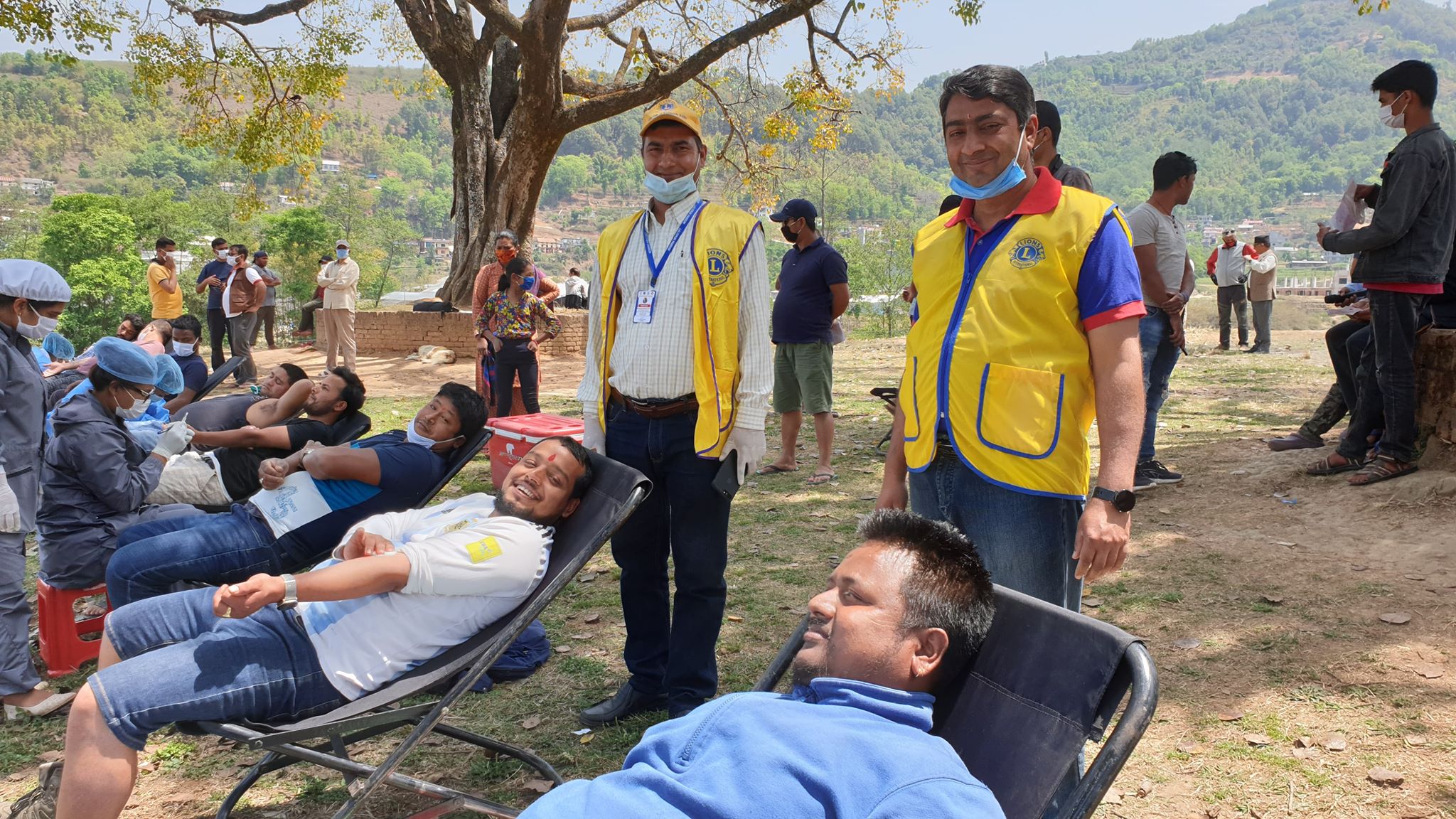 ललितपुरका सहकारीको आयोजनामा रक्तदान