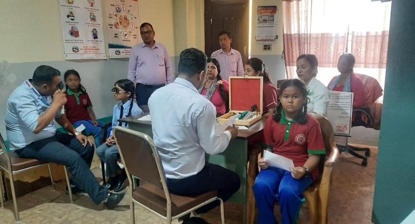 किसान साकोसको आयोजनामा वृहत् निःशुल्क आँखा शिविर सम्पन्न